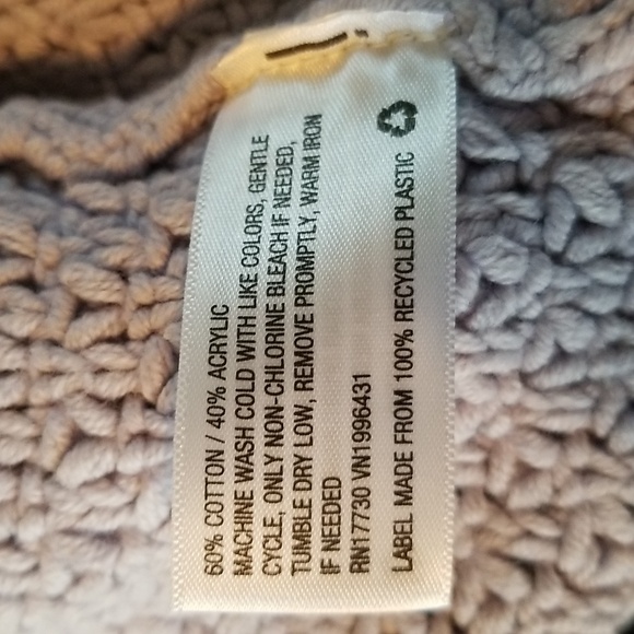 Universal Thread Knit Sweater - Picture 12 of 12